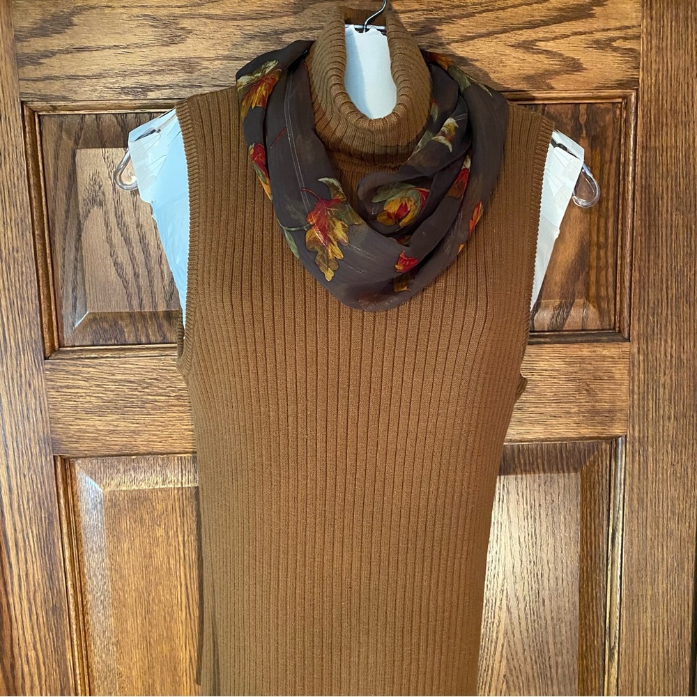 Chadwick’s Caramel Brown Knit Turtleneck Sleeveless Sweater